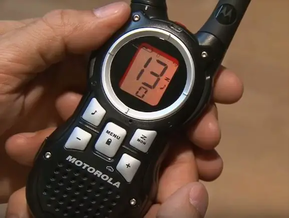 How to Program a Motorola walkie talkie
